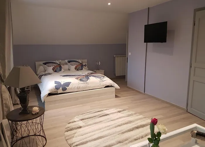 D'hote Les Ondines Bed & Breakfast 3*